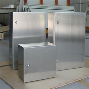 滄州鈑金加工廠教你如何選擇網(wǎng)絡(luò)機柜